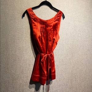 BCBG MAXAZRIA S Red silk blend pleated top